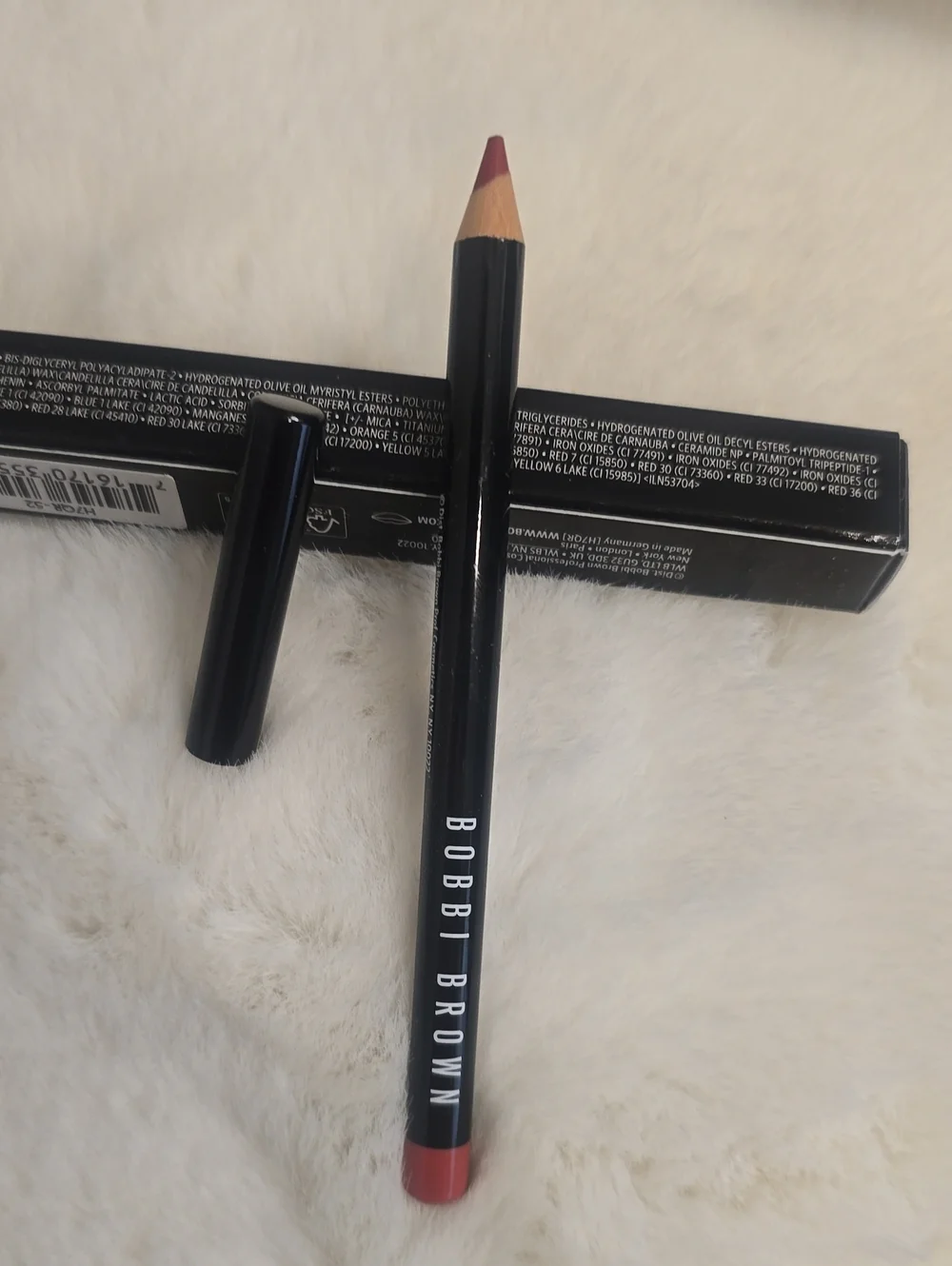 Bobbi Brown Lip Pencil In #9-Ruby